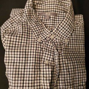 Uniqlo Button Down (Men's Small)